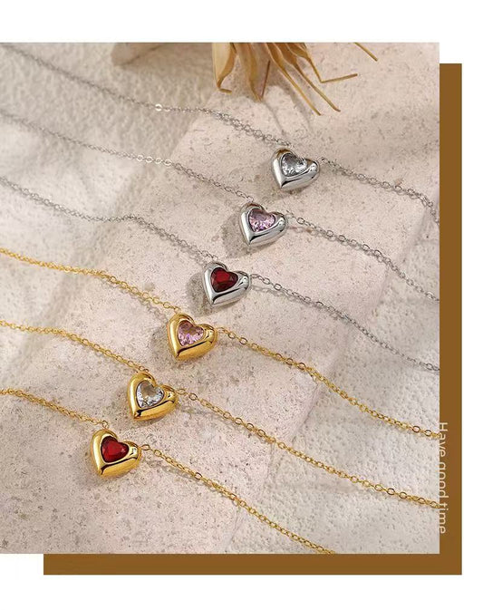 Collana “Battito Prezioso” – Pendente a Cuore dal Fascino Intimo