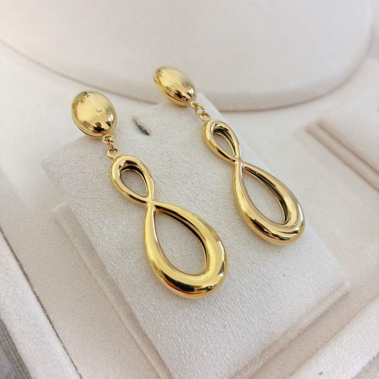 Orecchini Infinity Drop