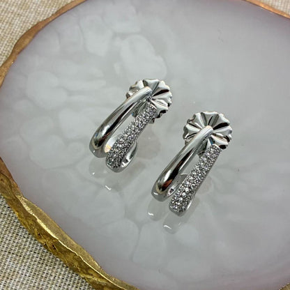 Orecchini “Doppia Luce” – L’incontro delle linee