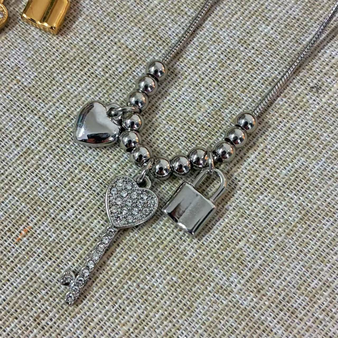 Collana “Cuore e Chiave”