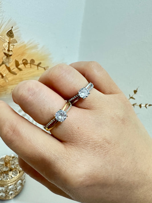 Anello con zirconi regolabile in acciaio inox (A63)