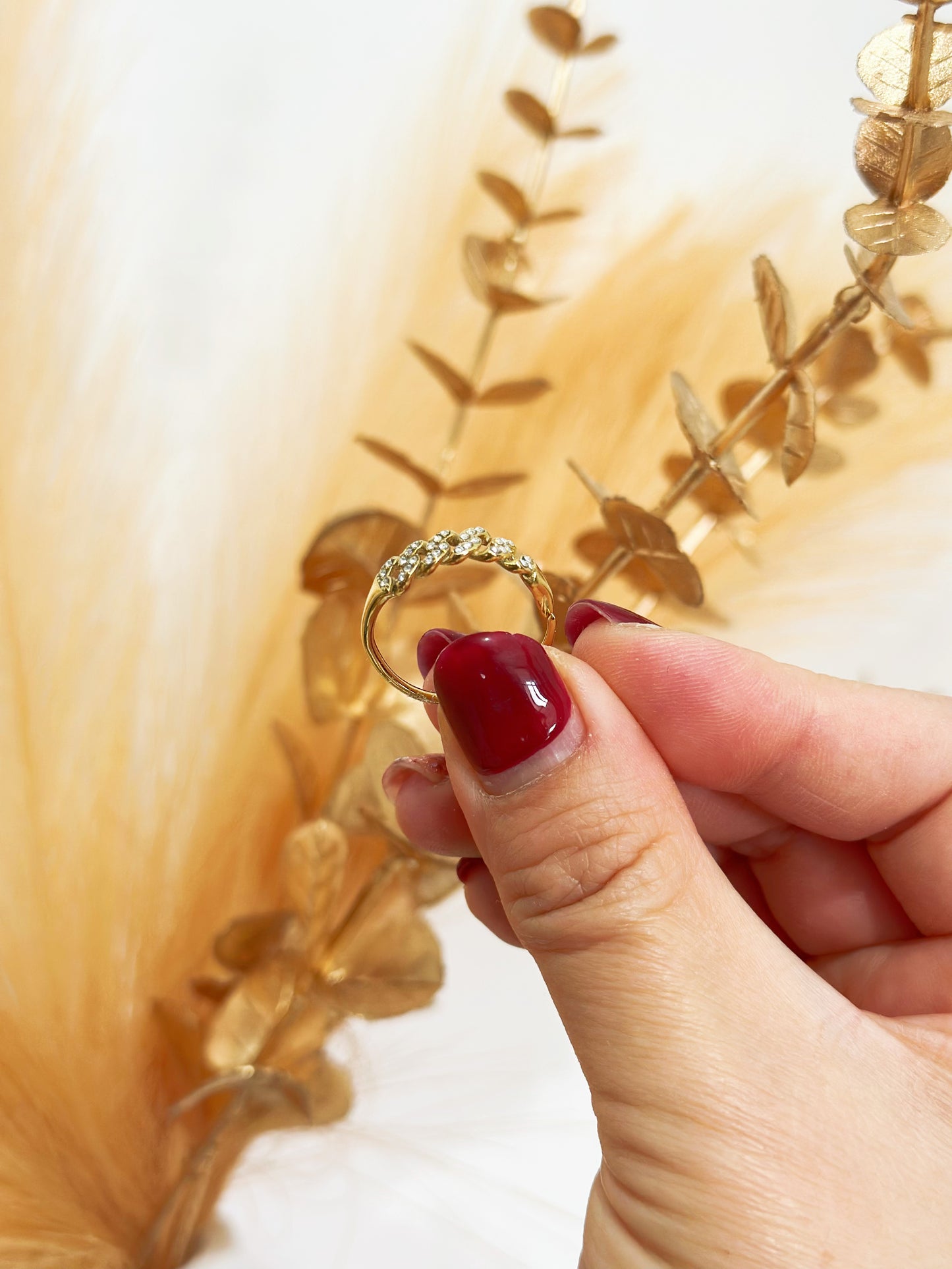 Anello con strass forma catena regolabile acciaio inox (A4)