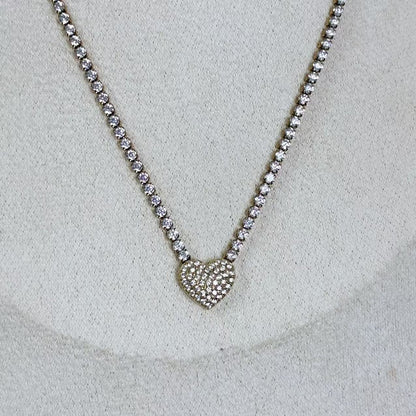 Collana “Cuore di Luce” – Eleganza senza tempo