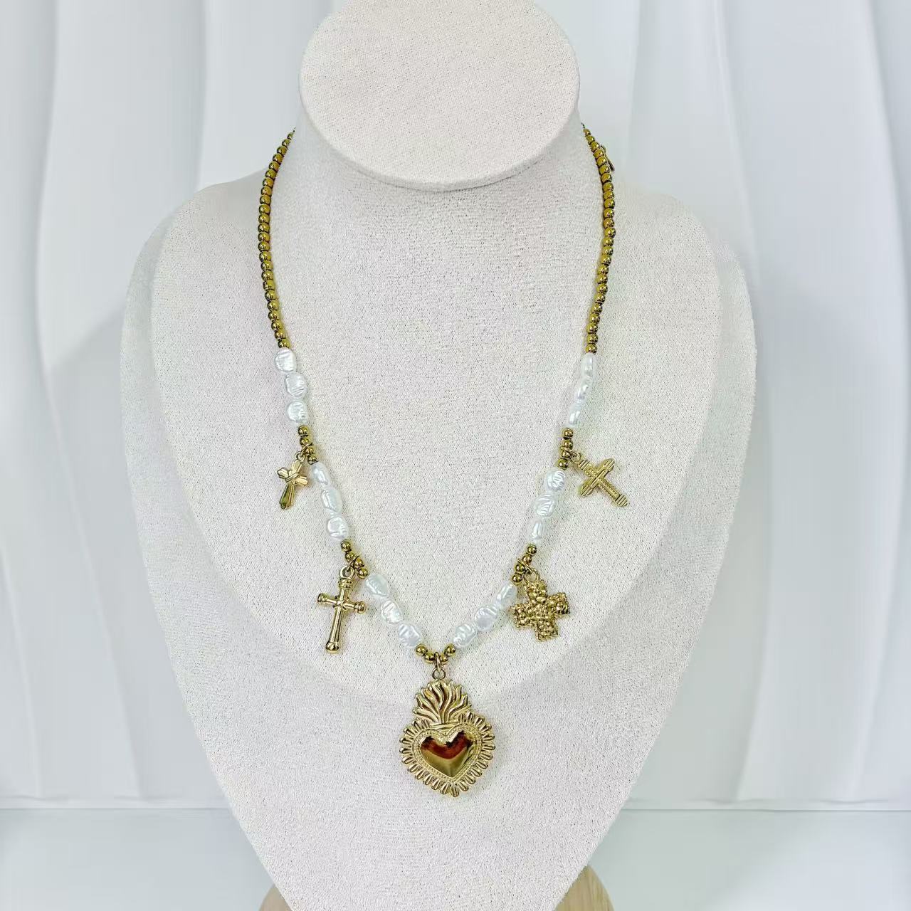 (C233)Collana con pendenti croci in acciaio inox