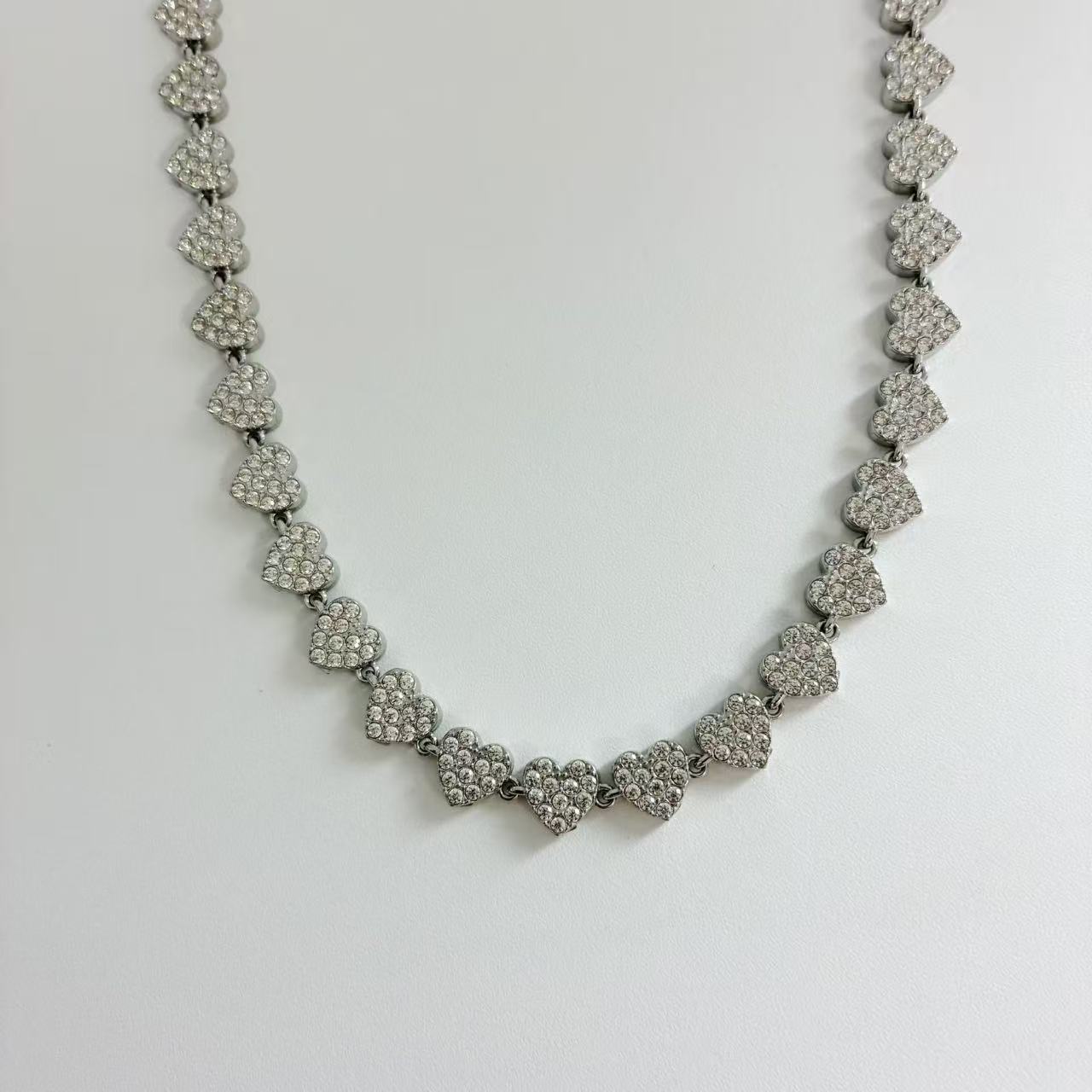 (C364)Collana a cuori con zirconi scintillanti