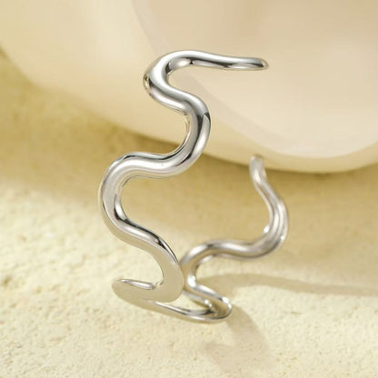 Bracciale/Collana “Linea Ondulata” – Design Fluido e Contemporaneo