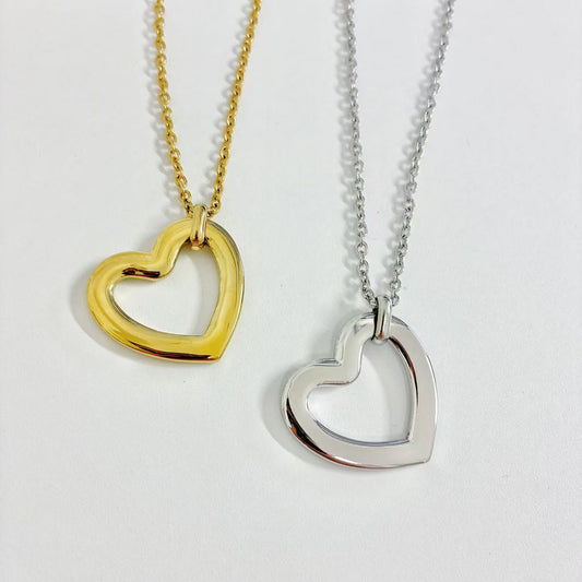 (C256)Collana cuore grande in acciaio inox