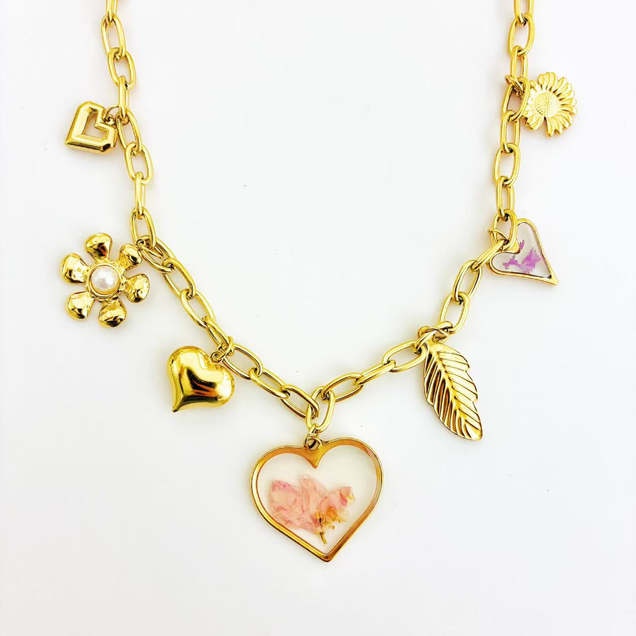 Collana Charm Botanica – Motivi Naturali  Cuori