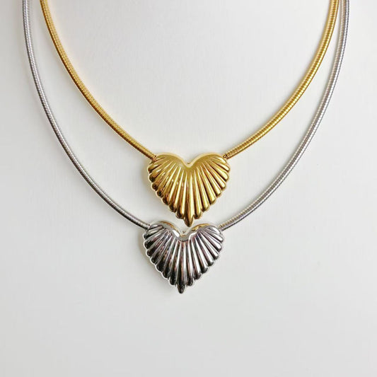 Collana “Cuore Scultoreo” – Un Battito in Forma d’Arte