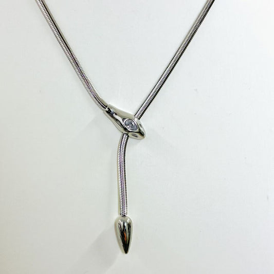 Collana saliscendi snack – Minimalismo Moderno con Dettaglio Regolabile