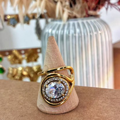 Anello Glamour con Zircone Centrale