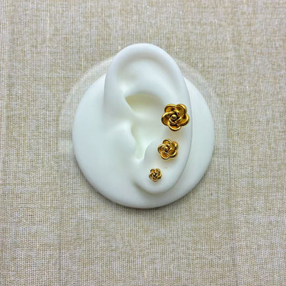 (O234)Set orecchini 3 pezzi rose