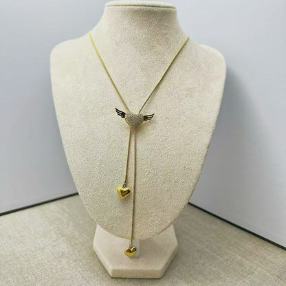 (C308)Collana cuori chevalier con ali