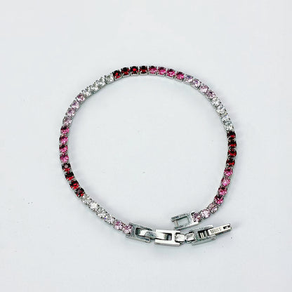 Bracciale “Carezza Continua” – Eleganza Lineare dal Segno Raffinato