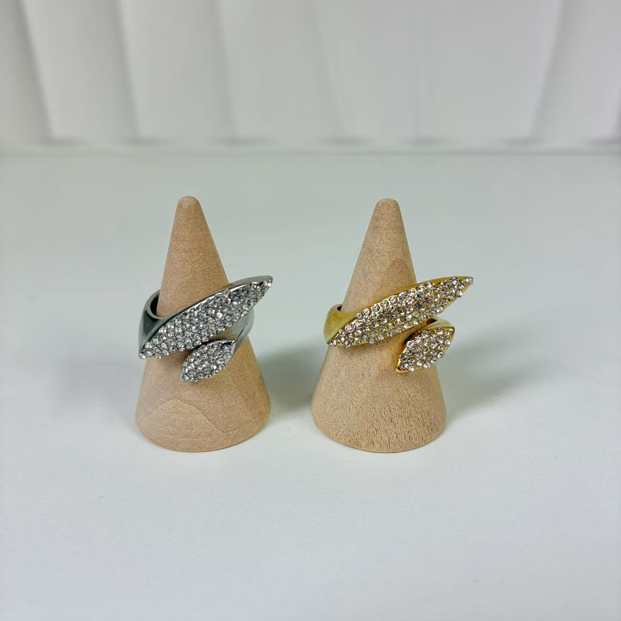 (A140)Anello pave’ regolabile in acciaio inox