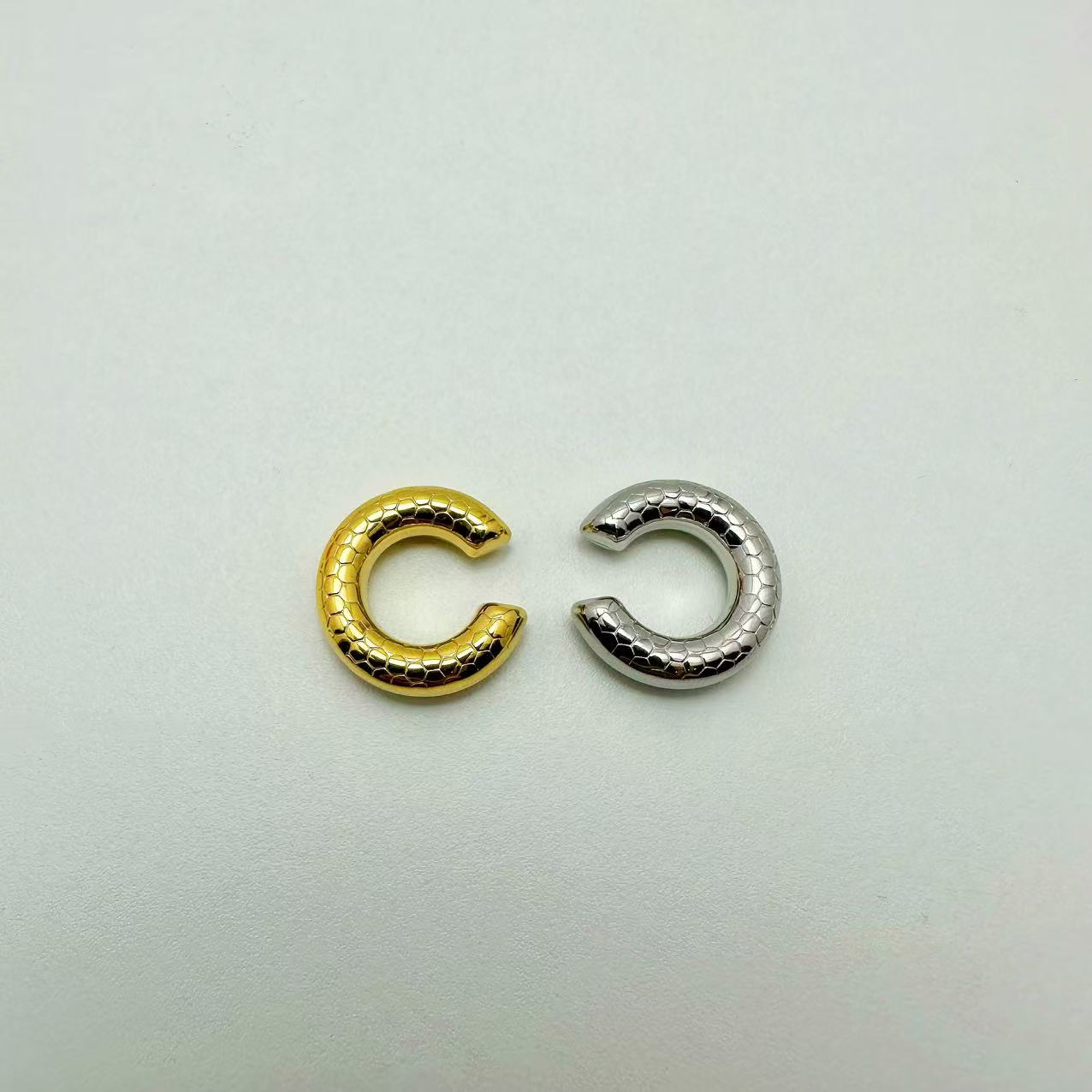 (E027)Orecchino cuff piccolo