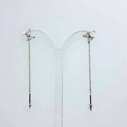 Orecchino “Ali Leggere” – Pendente Delicato dall’Eleganza Aerea