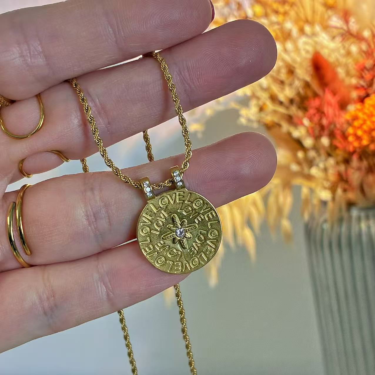 Collana “Cerchio d’Amore” – L’energia del cuore