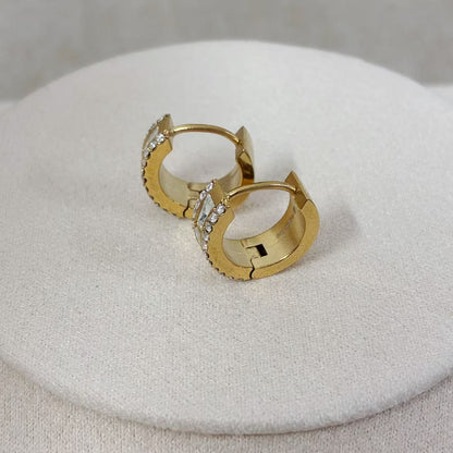 Orecchini a Cerchio con Zirconi