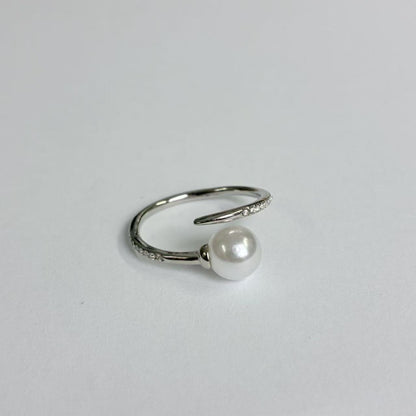 Anello Aperto con Perla e Cuore – Eleganza Moderna in Acciaio Inossidabile
