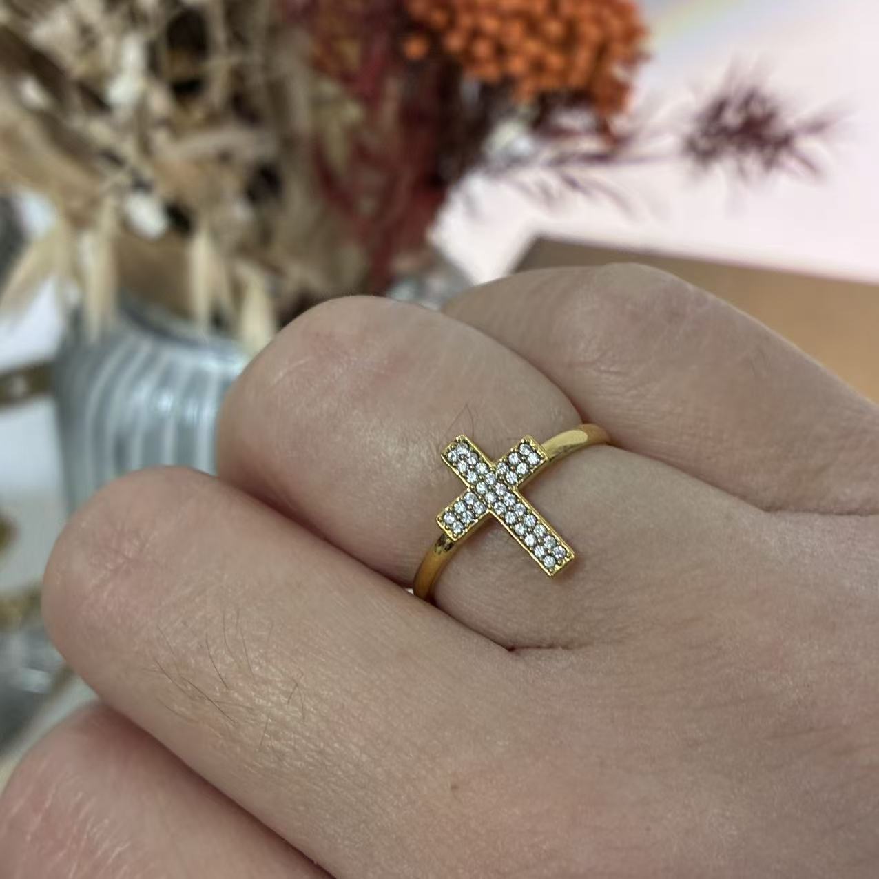 Anello “Croce Brillante”