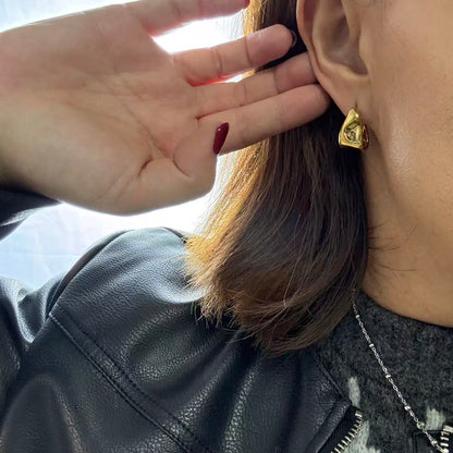 Orecchini Scultura Irregolare – Linea Moderna