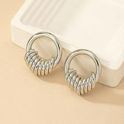 Orecchini a Cerchio con Anelli Sovrapposti
