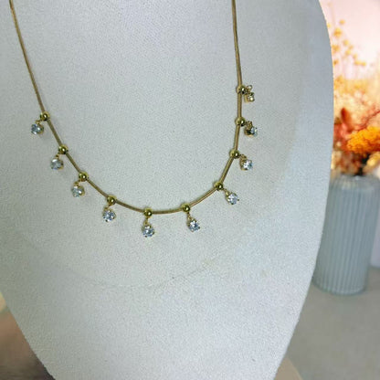 Collana “Gocce” – Il ritmo della luce