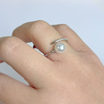 Anello Aperto con Perla e Cuore – Eleganza Moderna in Acciaio Inossidabile