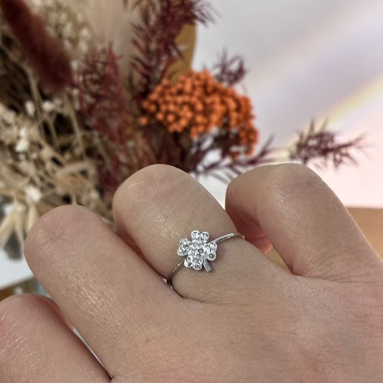 Anello Argento Fiore di Zirconi