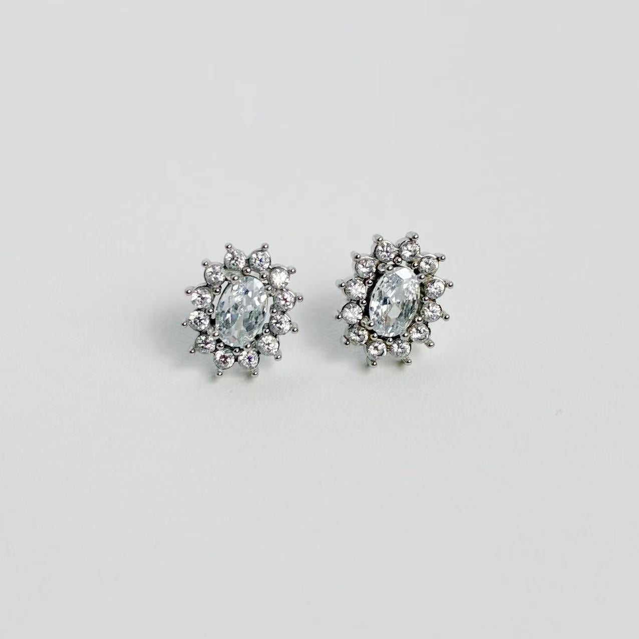 Orecchini a Stella Ardente