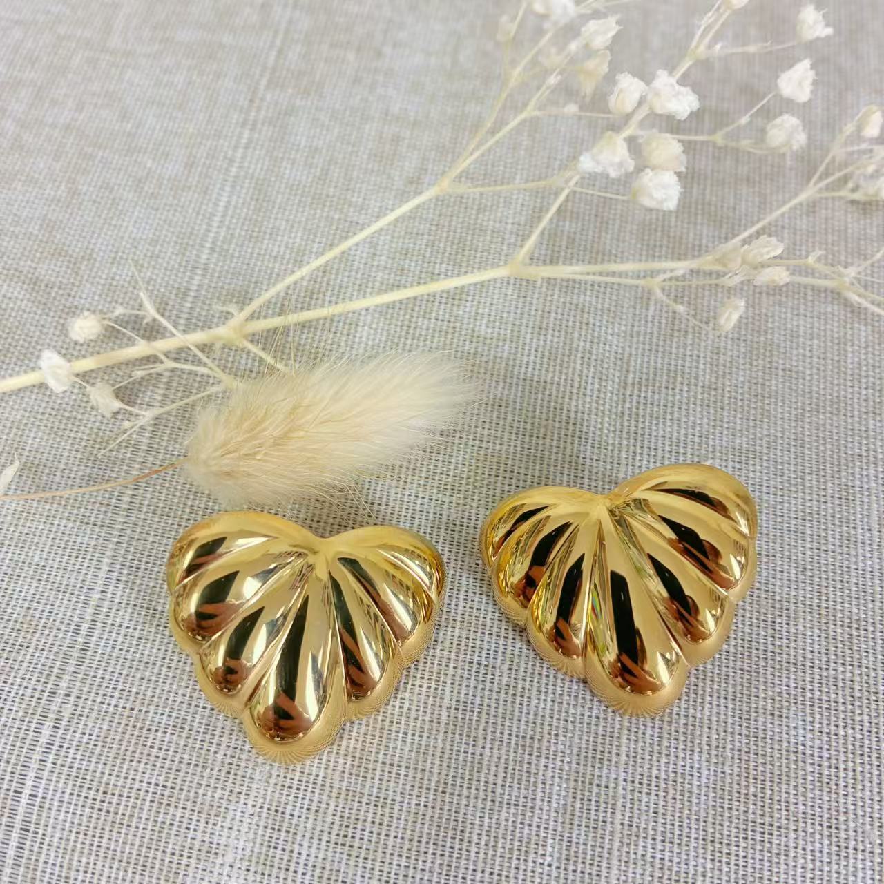 (O199)Orecchini Donna Cuore a Conchiglia