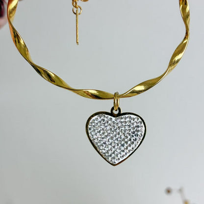 Bracciale “Battito del Cuore” – Eleganza Intrecciata con Charme