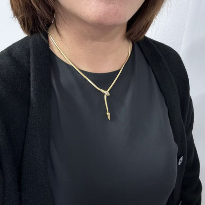 Collana saliscendi snack – Minimalismo Moderno con Dettaglio Regolabile