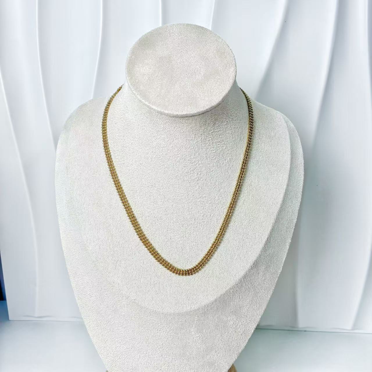 (C217)Collana girocollo 3 fili in acciaio inox