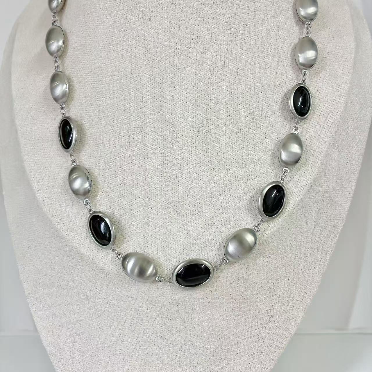 (C201)Collana girocollo in acciaio inox