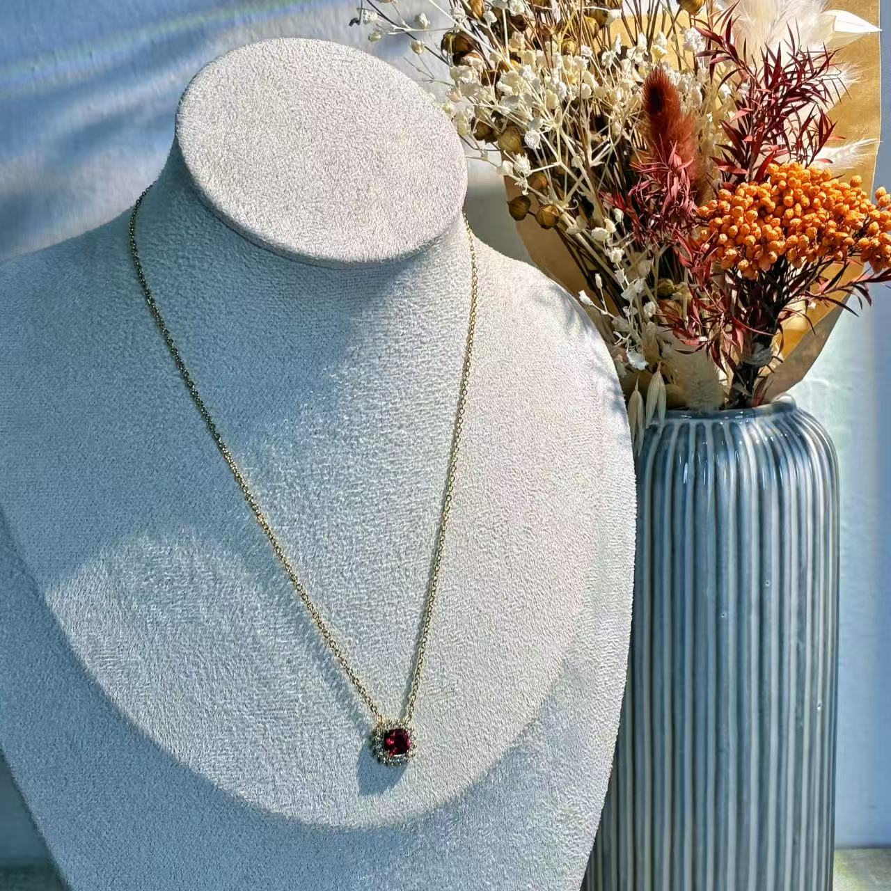 Collana “Aurora” – La quiete che brilla dentro