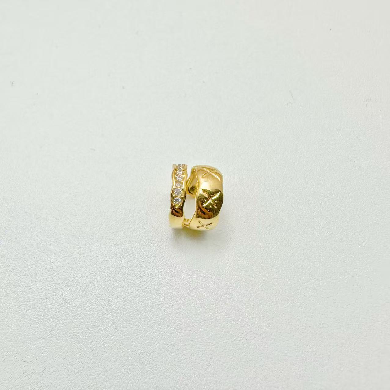 (E051)Ear cuff