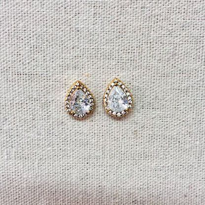 Orecchini "Goccia di Splendore" – Stud con Halo di Cristalli