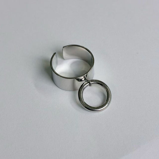 Anello Argento con Cerchio Pendente – Acciaio Inossidabile