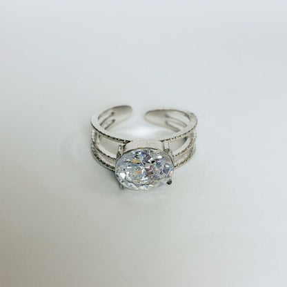 Anello “Splendore Sovrapposto” – Eleganza Luminosissima in Stile Stackable