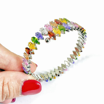 Bracciale con Pietre Multiformi – Eleganza Luminosissima