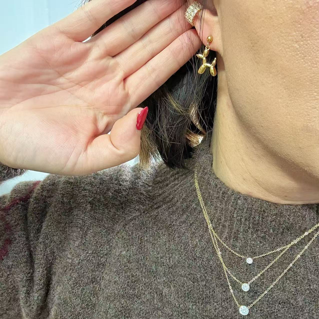 Orecchini con Cagnolino Balloon – Un Tocco di Gioia Creativa