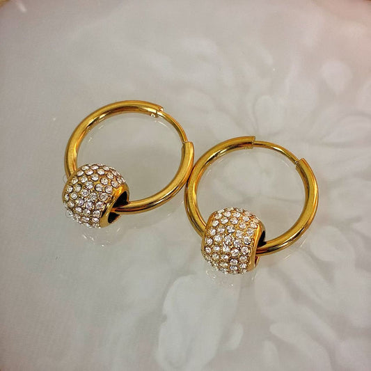 Orecchini Cerchio con Dettaglio Brillante