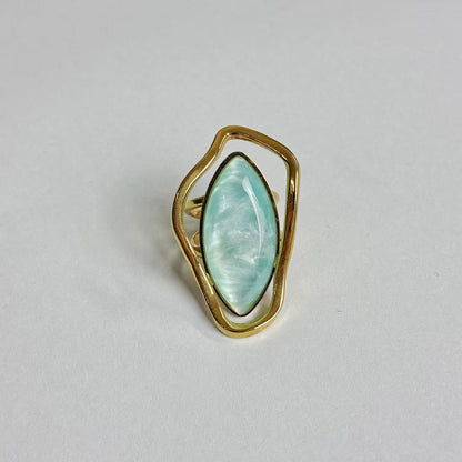 Anello con Pietra Celeste Ovale – Acciaio Inossidabile Oro