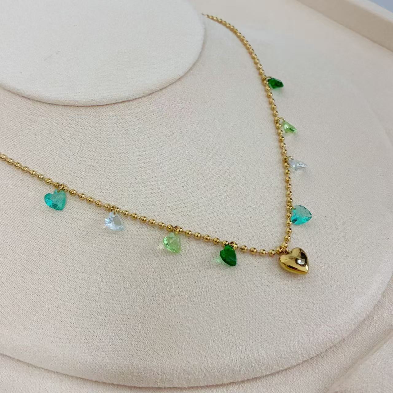 Collana “Rainbow Hearts”