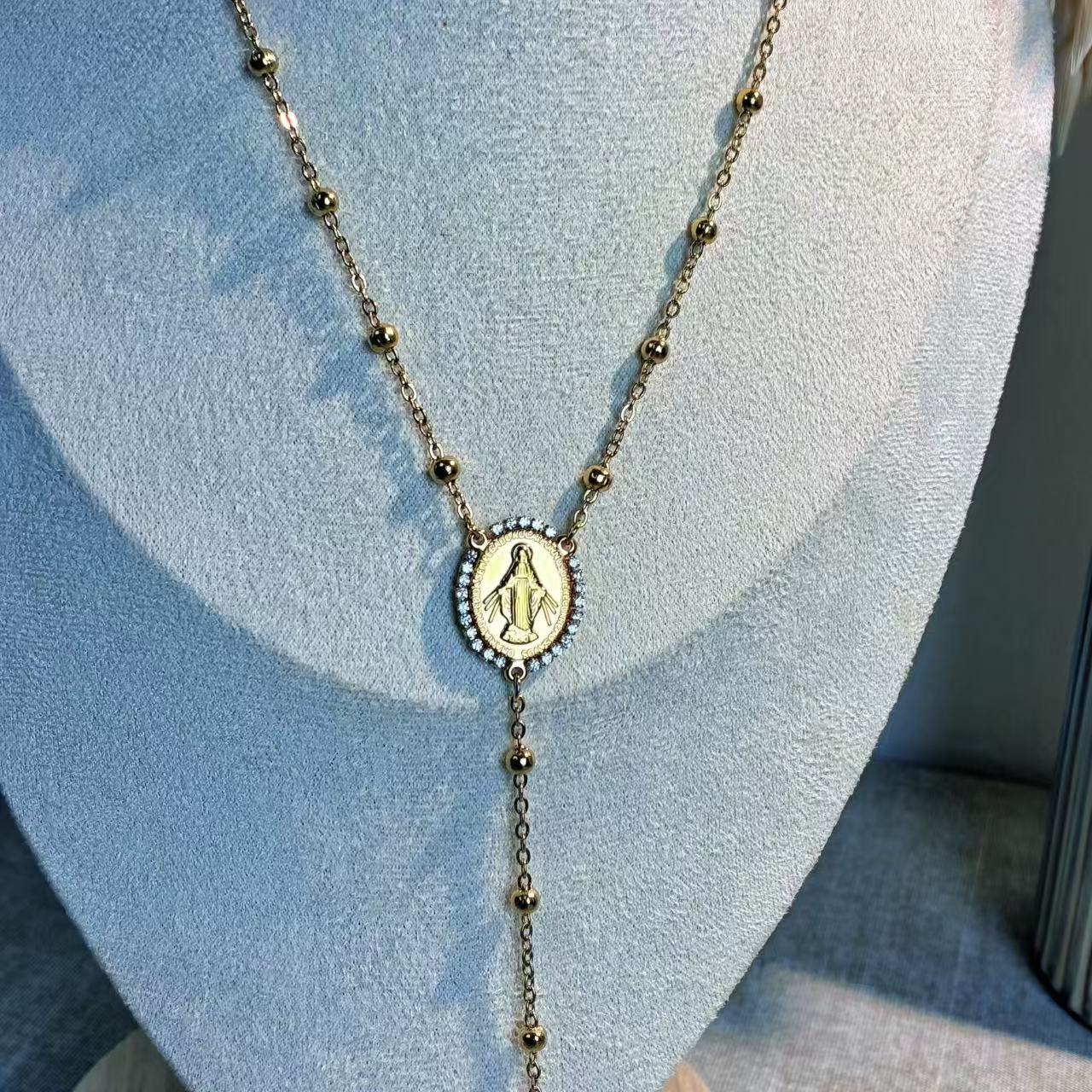 Collana “Preghiera” – Un simbolo di grazia e protezione