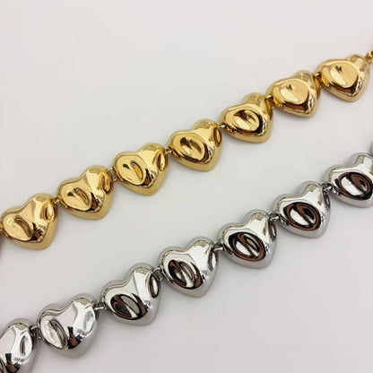 Bracciale Cuori Bombati – Stile Morbido e Luminoso