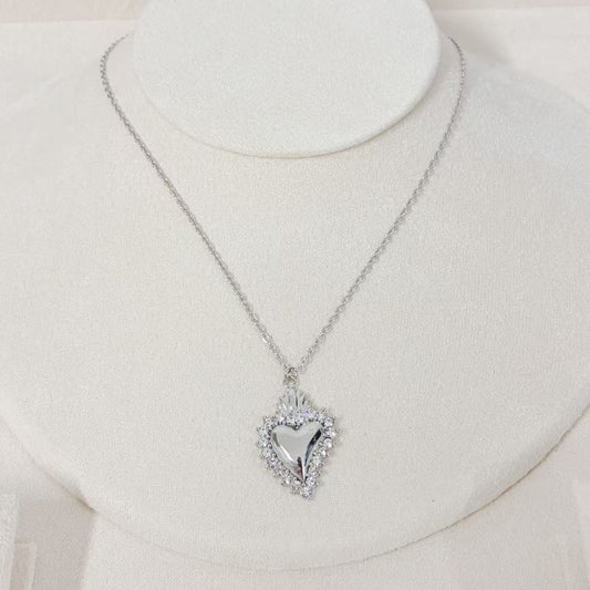 Collana “Cuore Divino”
