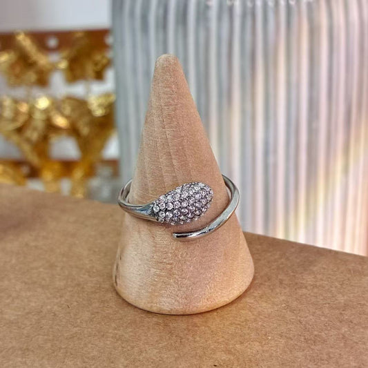 Anello “Luce Ovale”